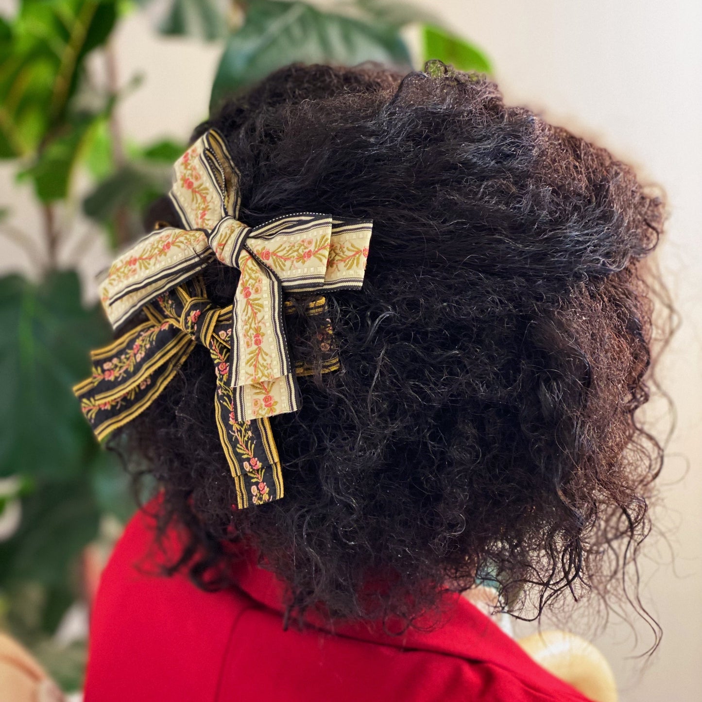 Parisian Embroidered Bow Barrette Set