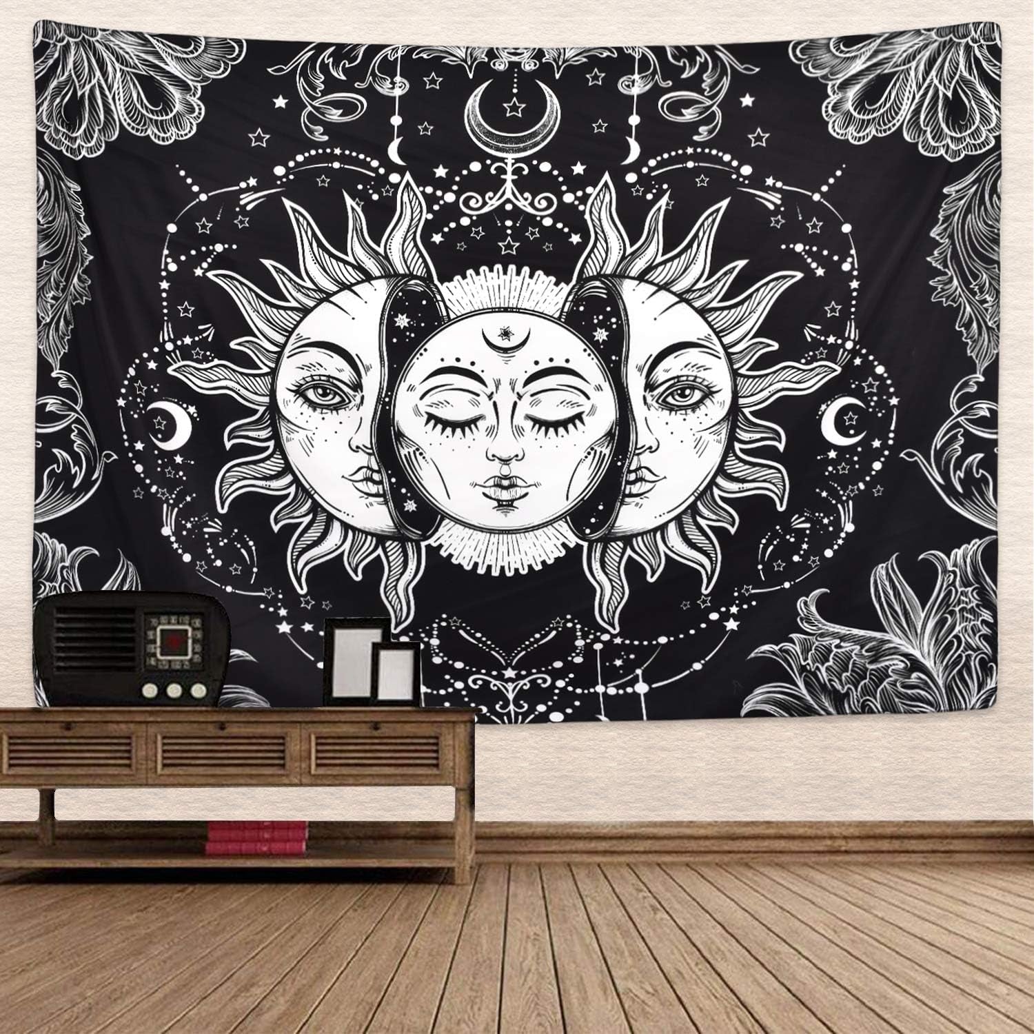 Sun and Moon Tapestry Black and White Burning Sun with Stars Tapestry Psychedelic Tapestry Indian Tapestry for Room