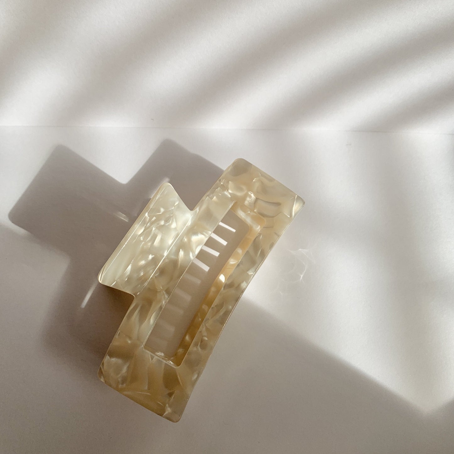 Large Creme Claw Clip- Classic Edition