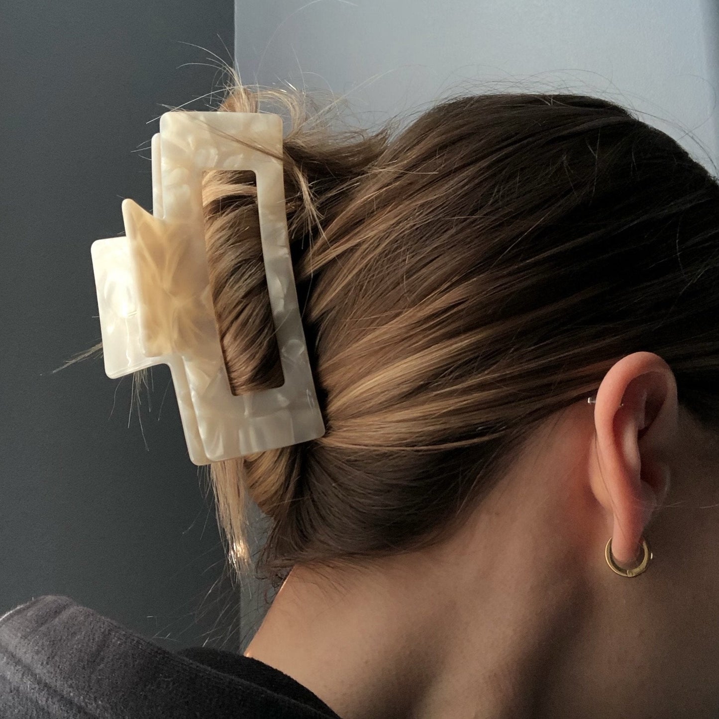 Large Creme Claw Clip- Classic Edition