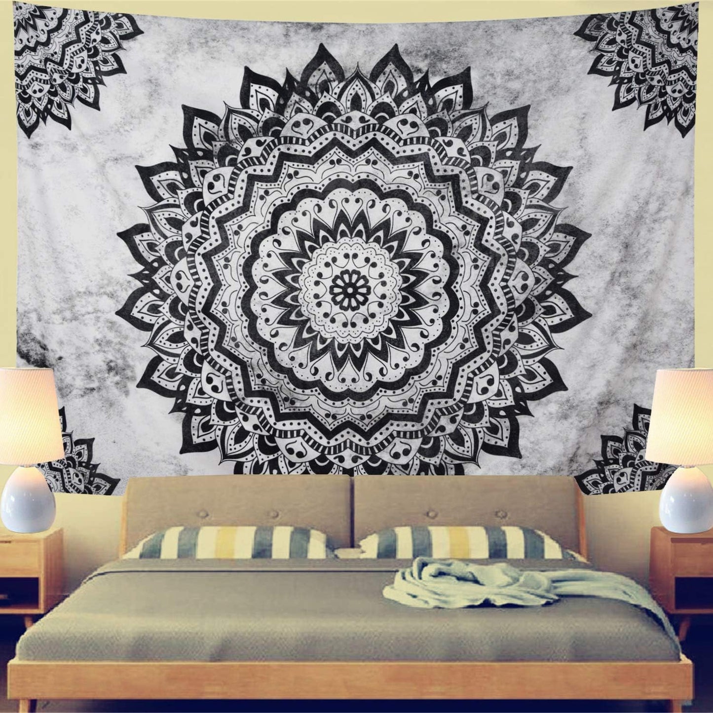 Black and White Mandala Wall Tapestry - Bohemian Flower Psychedelic Hippie Wall Hanging for Bedroom (51.2 X 59.1Inches)