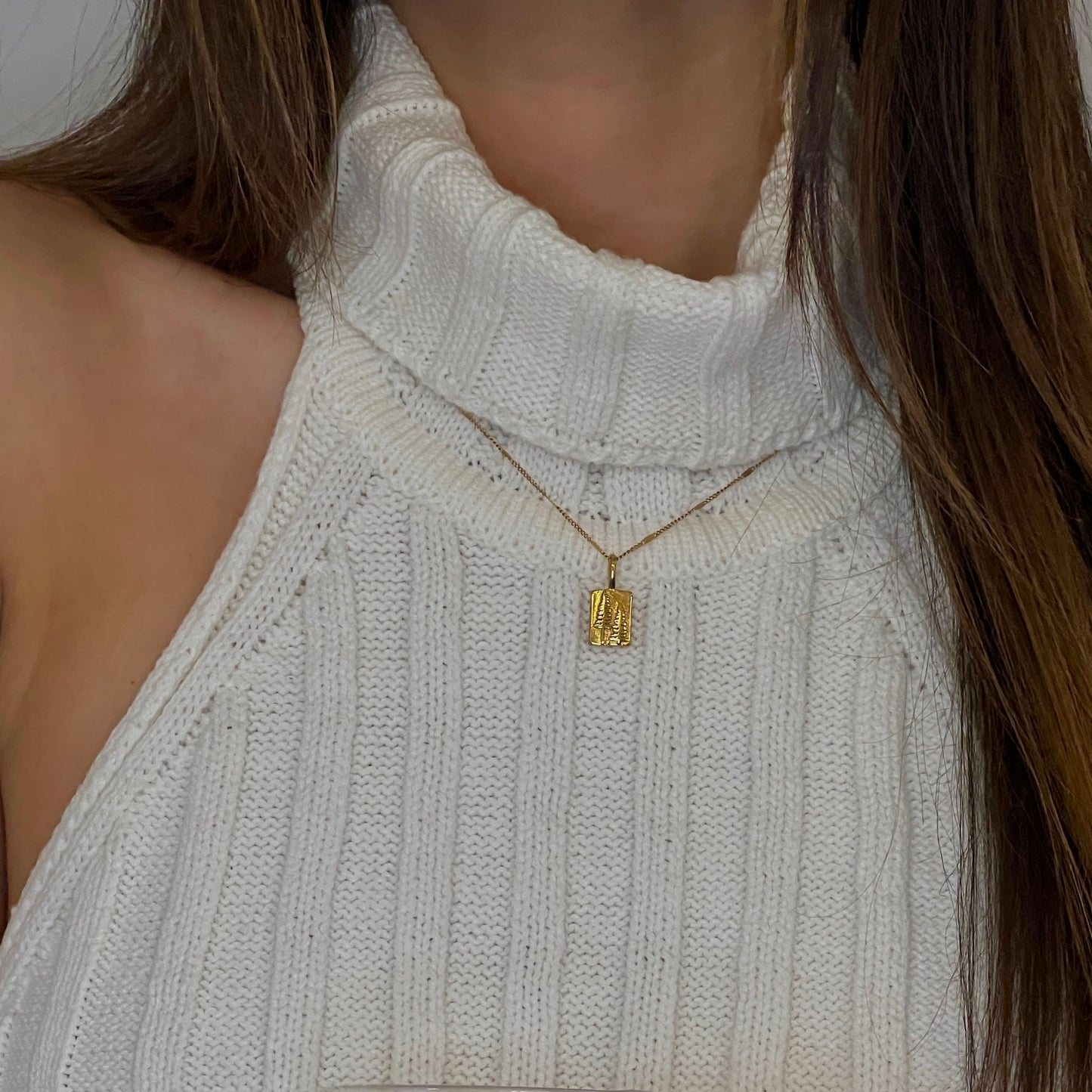 I am Strong Affirmation Necklace- Gold